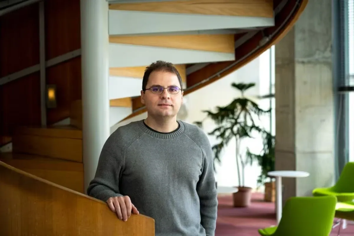 Ілюстрація до матеріалу: “Prioridad central”: un exjefe de Seguridad de OpenAI vuelve a la compañía ante la creciente preocupación por el avance de la IA - LA NACION