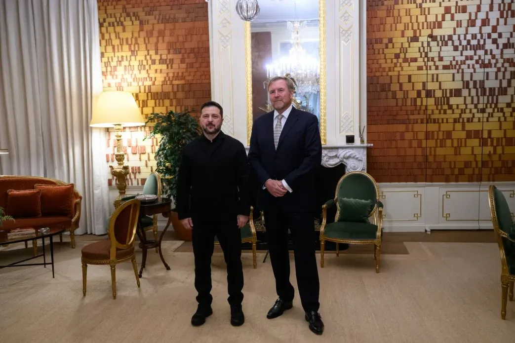 Зеленський обговорив із королем Нідерландів російські удари та дипломатичну роботу для досягнення миру