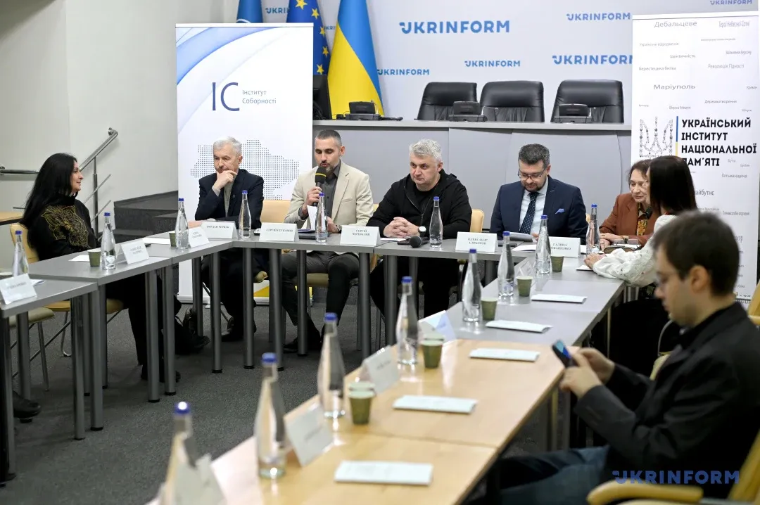 В Укрінформі обговорили історію появи та розвитку проукраїнських ініціатив на сході та півдні України